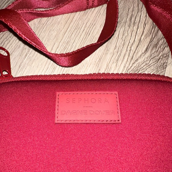 DAGNE DOVER x SEPHORA Limited Edition Mara Phone Sling Crossbody Burgundy Bag - Picture 2 of 9